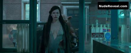 MILLA JOVOVICH nude in Hellboy