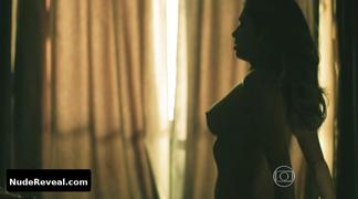GRAZI MASSAFERA nude in Verdades Secretas