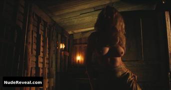 CRISTINA LAGO nude in Magnifica 70