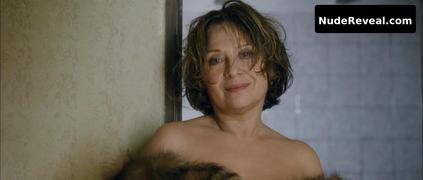 EMILIA VASARYOVA nude in Shameless