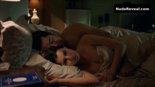 BEREN SAAT nude in Intikam