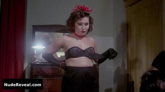 SAMANTHA FOX nude in It