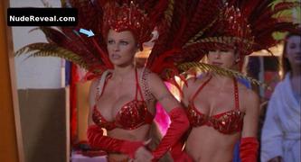 PAMELA ANDERSON nude in V.I.P.