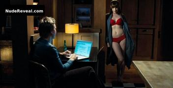 LIV TYLER nude in Smother
