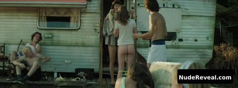LAURA DROSOPOULOS nude in We
