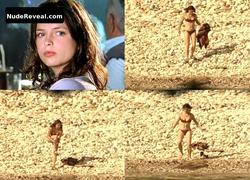 JULIA BRENDLER nude in Reise in die Nacht