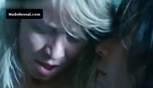 TRINE DYRHOLM nude in Tvilling