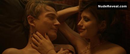 ANNA CHIPOVSKAYA nude in Passazhiry