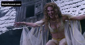 JOSIE MARAN nude in Van Helsing
