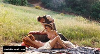 SOLENE RIGOT nude in Renoir
