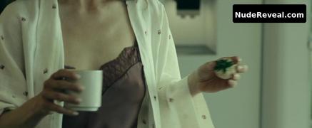 EMILIA CLARKE nude in The Pod Generation