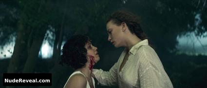 SERENAY SARIKAYA nude in Shahmaran