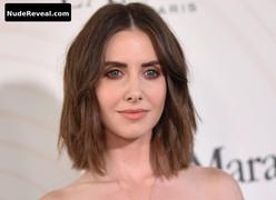 ALISON BRIE nude in Freelance