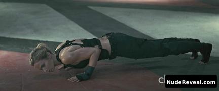 EMILY BLUNT nude in Edge Of Tomorrow