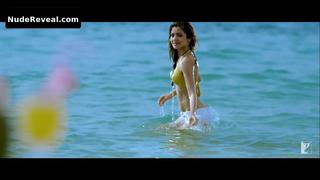 ANUSHKA SHARMA nude in Badmaash Company