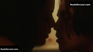 ALMA JODOROWSKY nude in Threesome