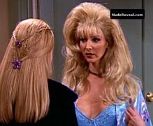 LISA KUDROW nude in Friends