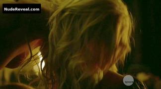 LAURA VANDERVOORT nude in Bitten
