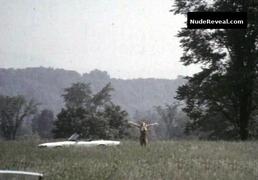 DYAN CANNON nude in Child Under a Leaf