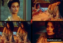 PENELOPE CRUZ nude in Serie rose