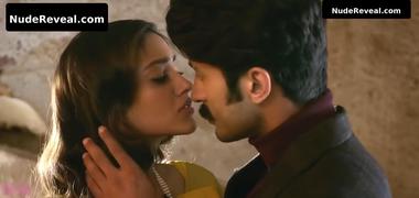 ILEANA DCRUZ nude in Baadshaho