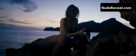 LUISE HEYER nude in Das Schonste Paar