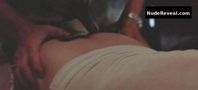 LINDA FIORENTINO nude in The Last Seduction