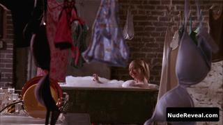 AMANDA SEYFRIED nude in Wildfire