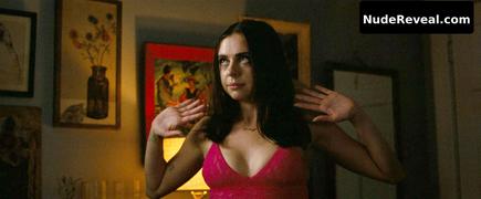 BEL POWLEY nude in The King of Staten Island