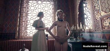 URSZULA MALKA nude in Chistye