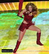 SHAKIRA nude in Super Bowl