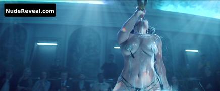 KATARZYNA KRASZEWSKA nude in Temptation