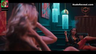VERA KOLODZIG nude in O Clube
