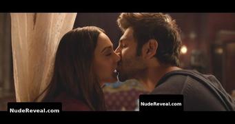 KIARA ADVANI nude in Bhool Bhulaiyaa 2