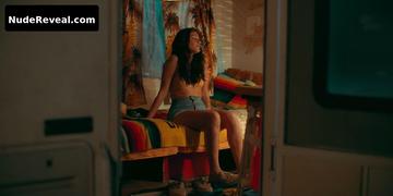 BARBARA LOPEZ nude in Unstoppable