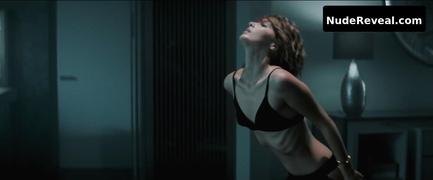 LUBOV NOVIKOVA nude in Zhit zhizn