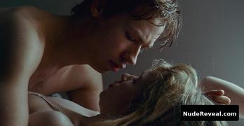 KAROLINE HERFURTH nude in The Reader