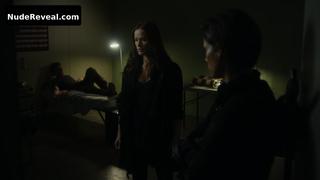 KELLY OVERTON nude in Van Helsing