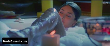 KAREENA KAPOOR nude in Bewafaa
