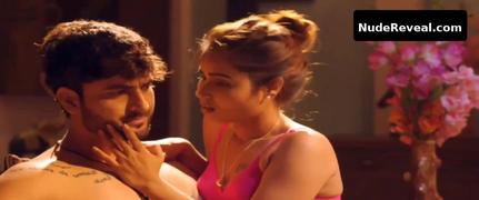 SUHANA KHAN nude in Tadap
