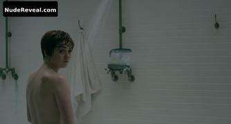 MAISIE WILLIAMS nude in The New Mutants