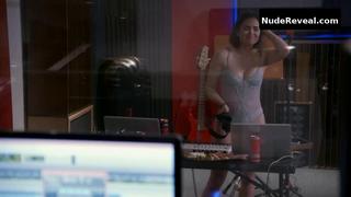 MICHELLE OROZCO nude in Como dice el dicho