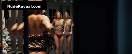 SVETLANA STEPANKOVSKAYA nude in Life on Call