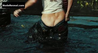 SHERI MOON ZOMBIE nude in The Devil’s Rejects