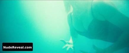 ANNETTE BENING nude in Poolman
