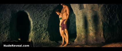 JASMINE TRINCA nude in Supereroi