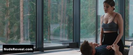 ANNA CHIPOVSKAYA nude in Pervyy Klass