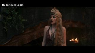 CEARA COVENEY nude in The Wheel of Time