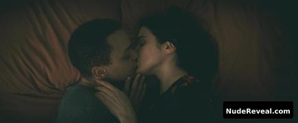 RACHEL WEISZ nude in Dead Ringers