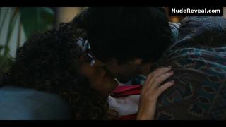 JULIANA PAES nude in Desperate Lies